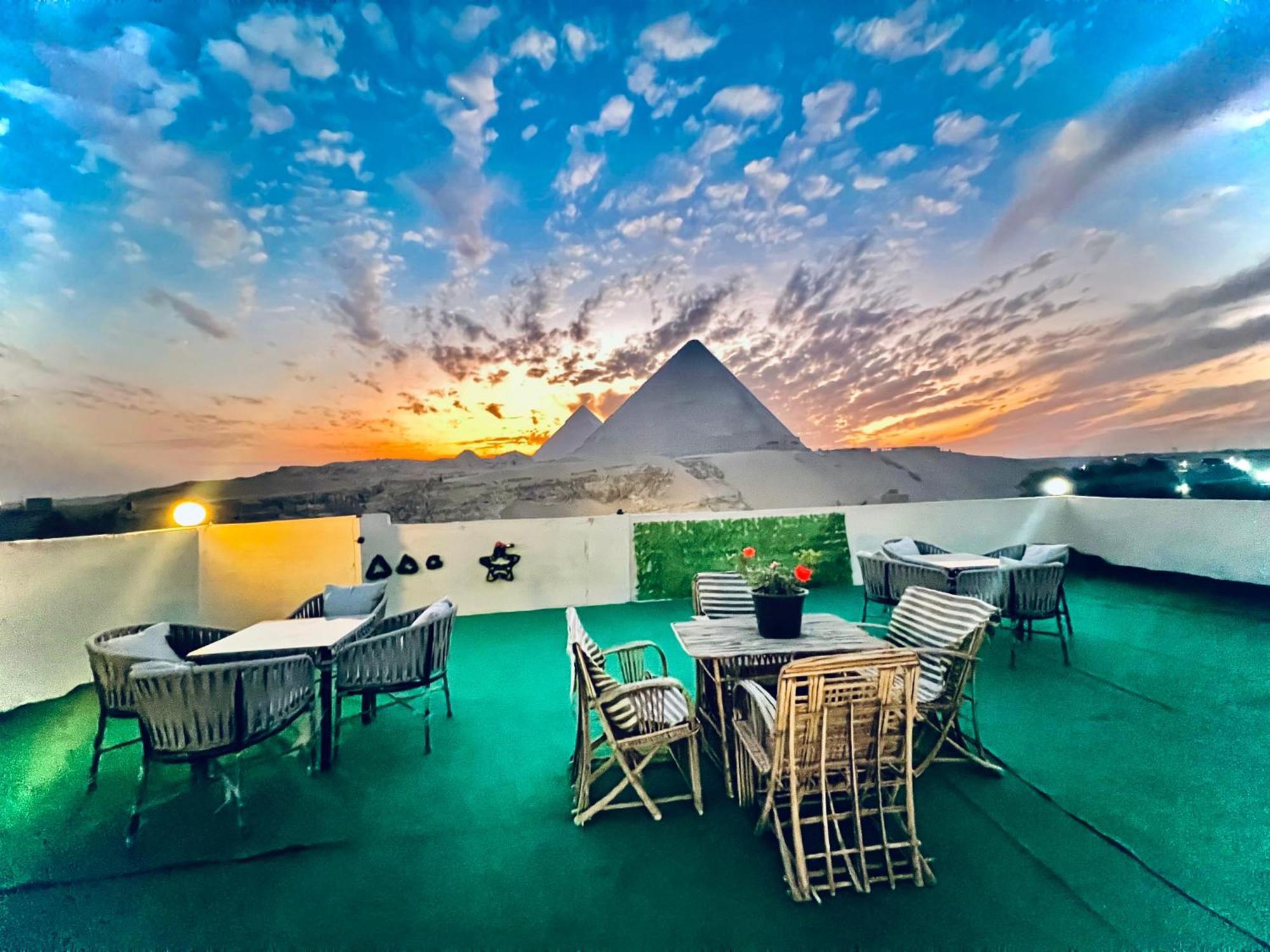 New Asia Pyramids View Kafret el-Gabal Exterior photo